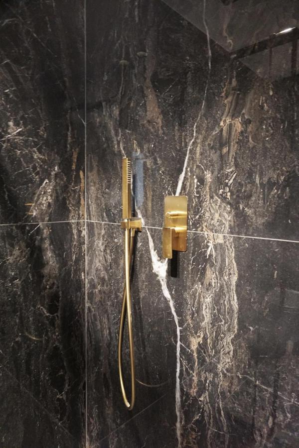 Yls Luxury Suites 米兰 外观 照片