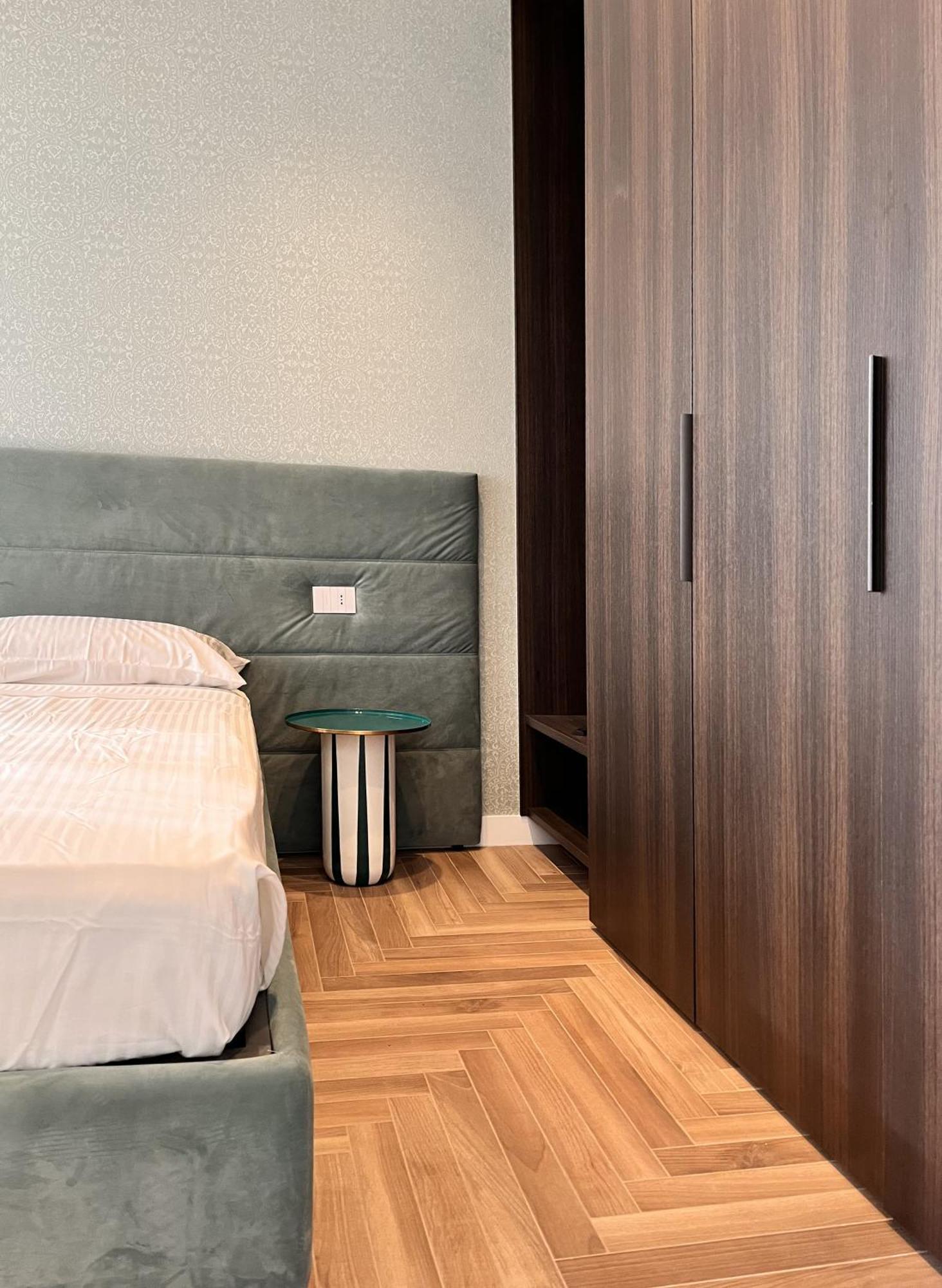 Yls Luxury Suites 米兰 外观 照片